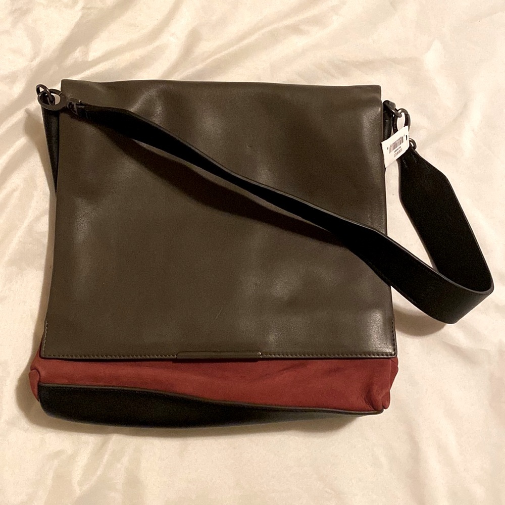 ONE-OF-A-KIND! Sample Skagen shoulder bag